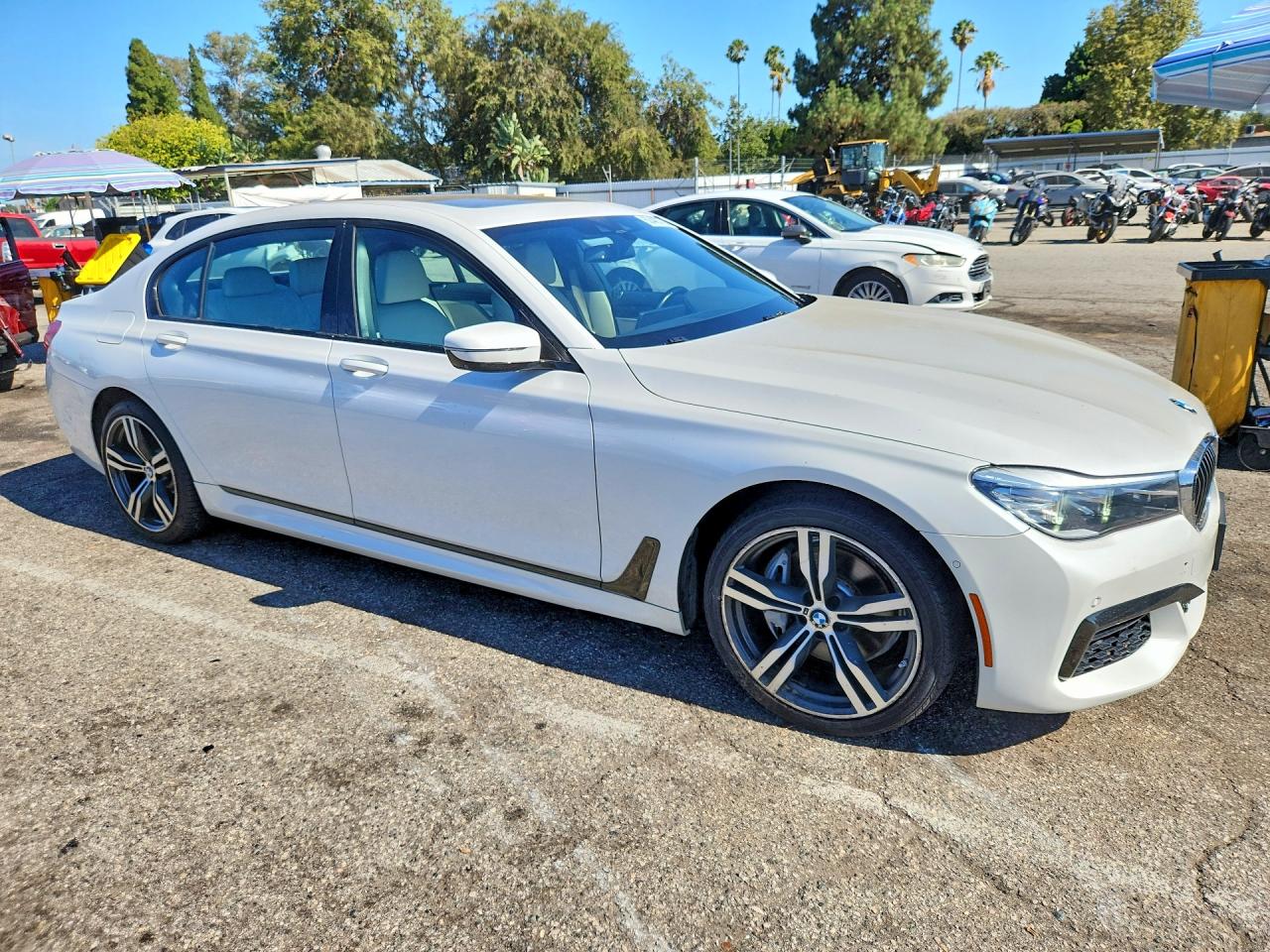 2019 BMW 740 I — снимка 4