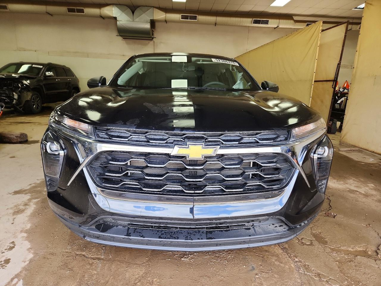 2026 CHEVROLET TRAX LS — снимка 5