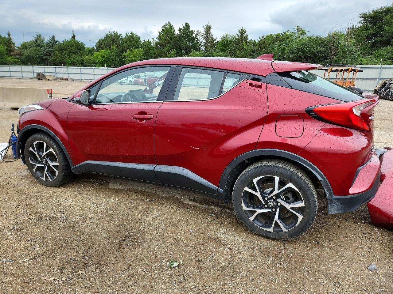 2019 TOYOTA C-HR LIMITED — снимка 2