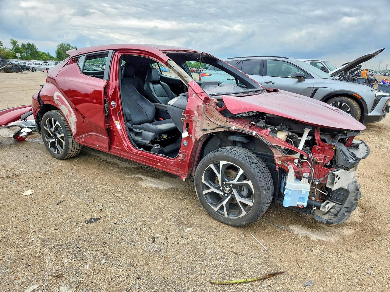 2019 TOYOTA C-HR LIMITED — снимка 4