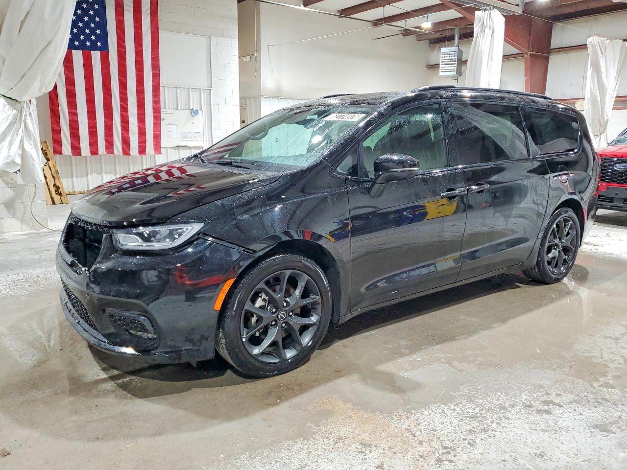 2025 CHRYSLER PACIFICA LIMITED