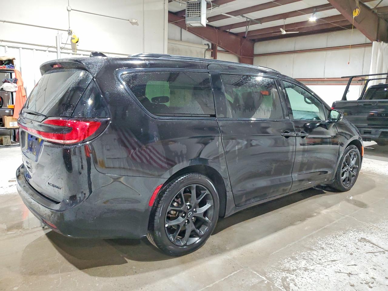 2025 CHRYSLER PACIFICA LIMITED — снимка 3