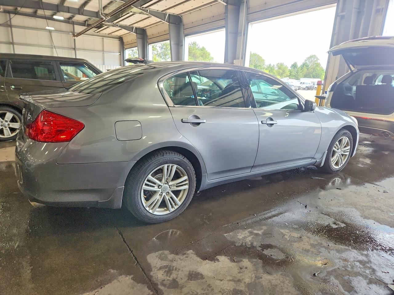2013 INFINITI G37 SEDAN X — снимка 3