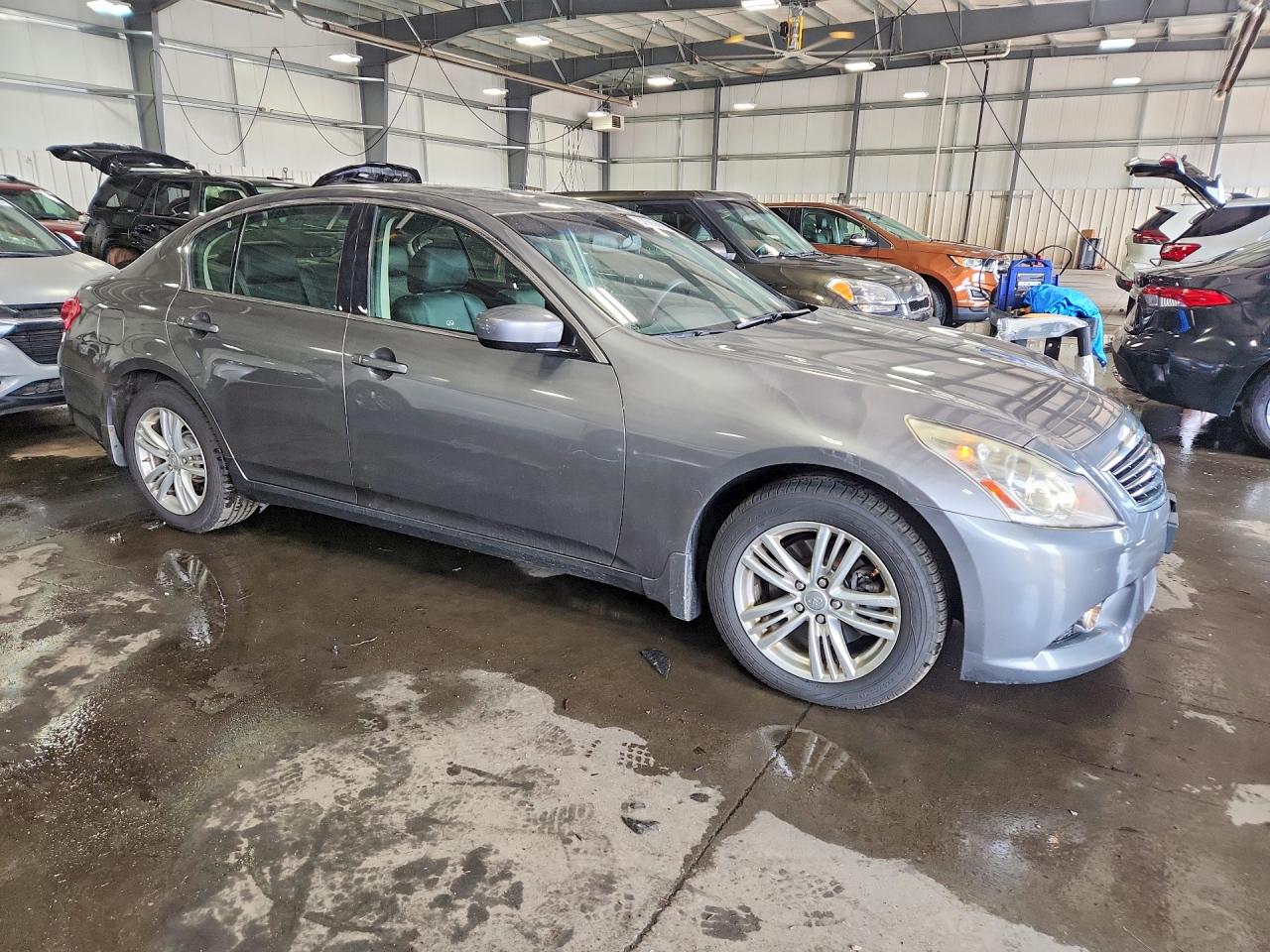 2013 INFINITI G37 SEDAN X — снимка 4