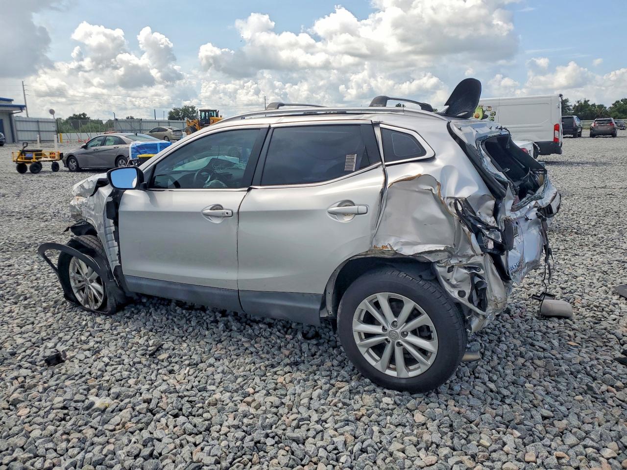 2018 NISSAN ROGUE SPORT SV — снимка 2
