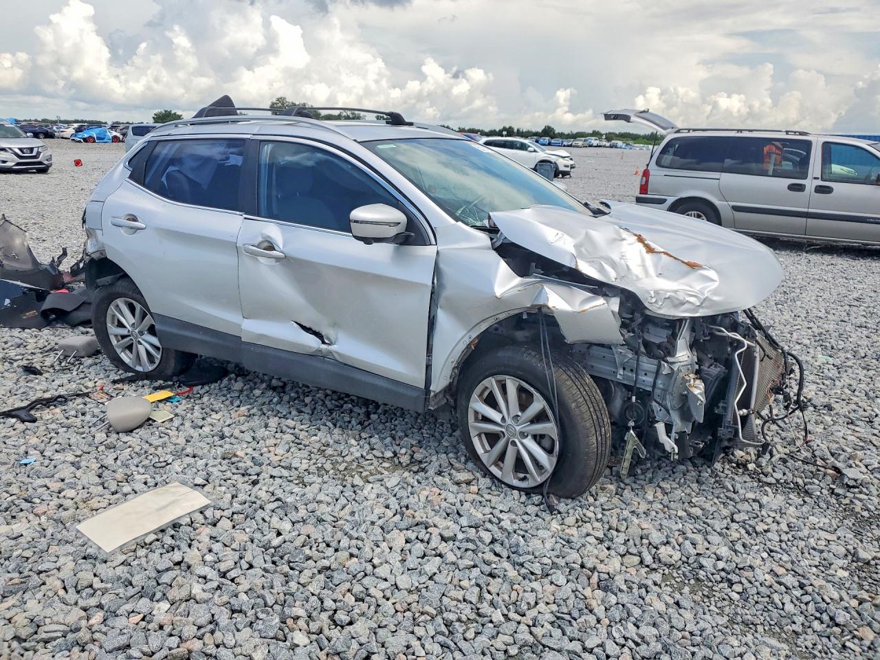 2018 NISSAN ROGUE SPORT SV — снимка 4