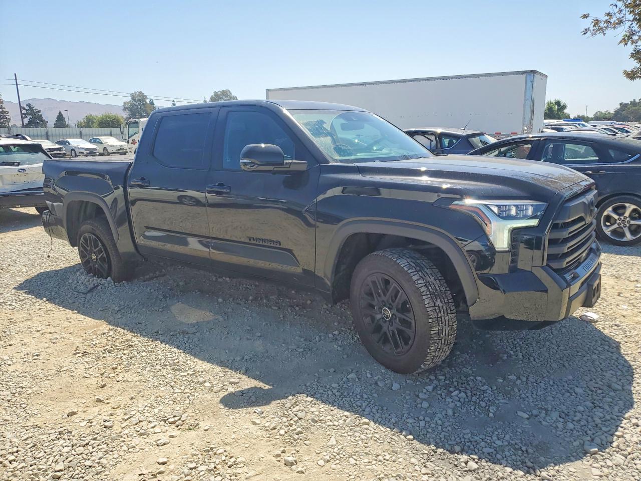 2024 TOYOTA TUNDRA LIMITED — снимка 4