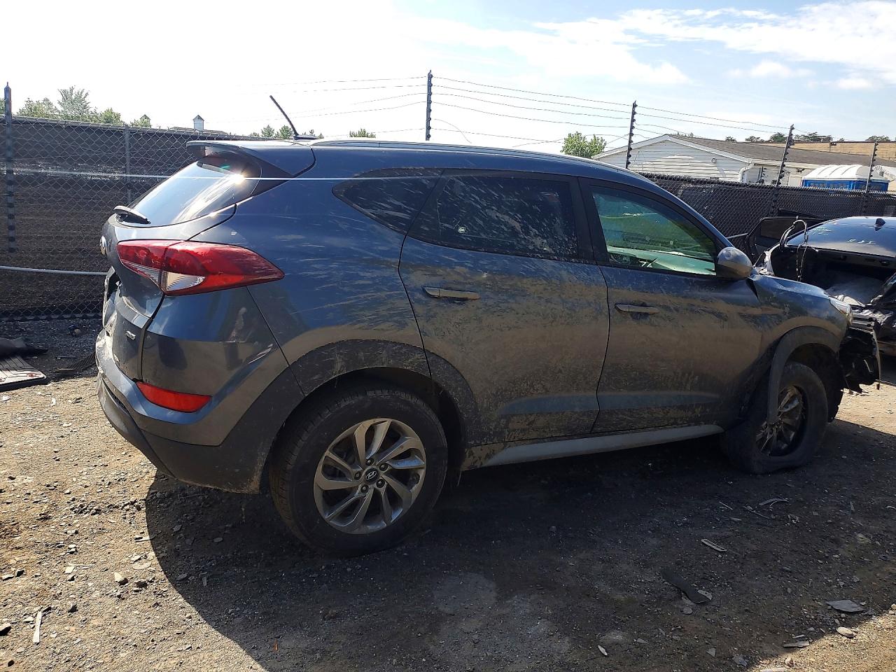 2017 HYUNDAI TUCSON SE — снимка 3