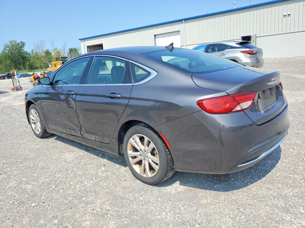 2016 CHRYSLER 200 LIMITED — снимка 2