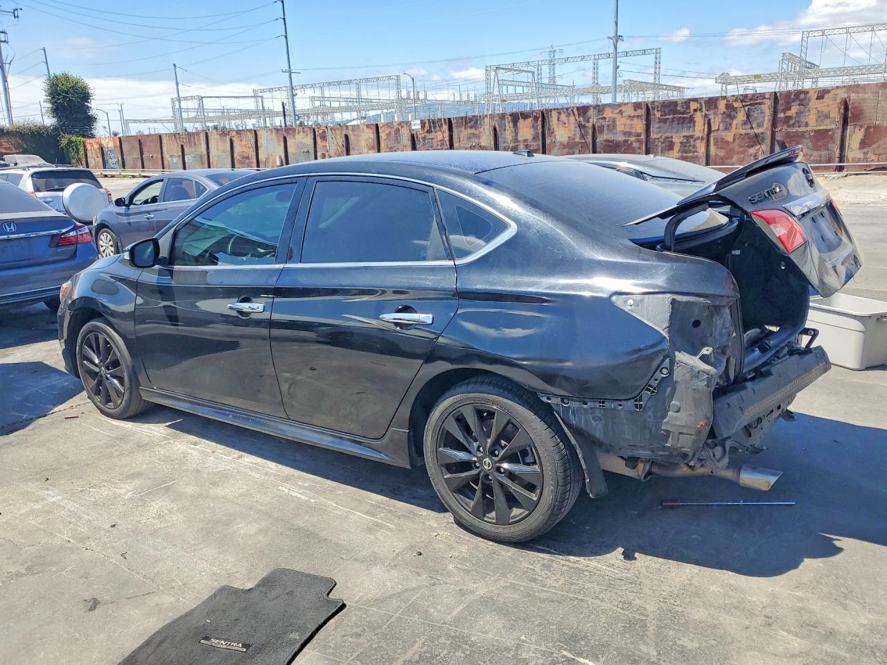 2017 NISSAN SENTRA SR — снимка 2