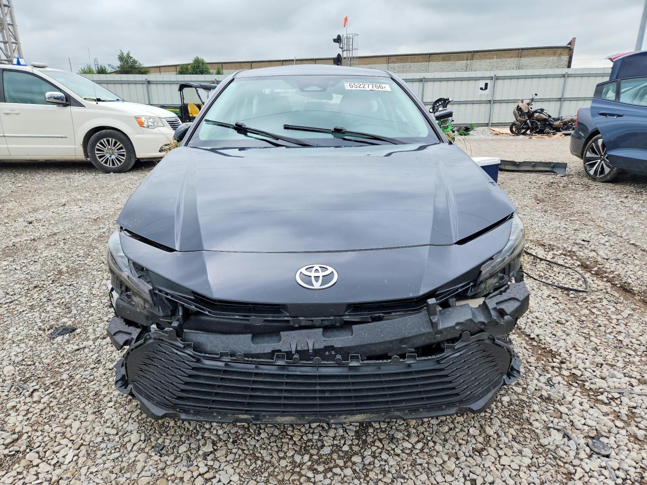 2025 TOYOTA CAMRY LE — снимка 5