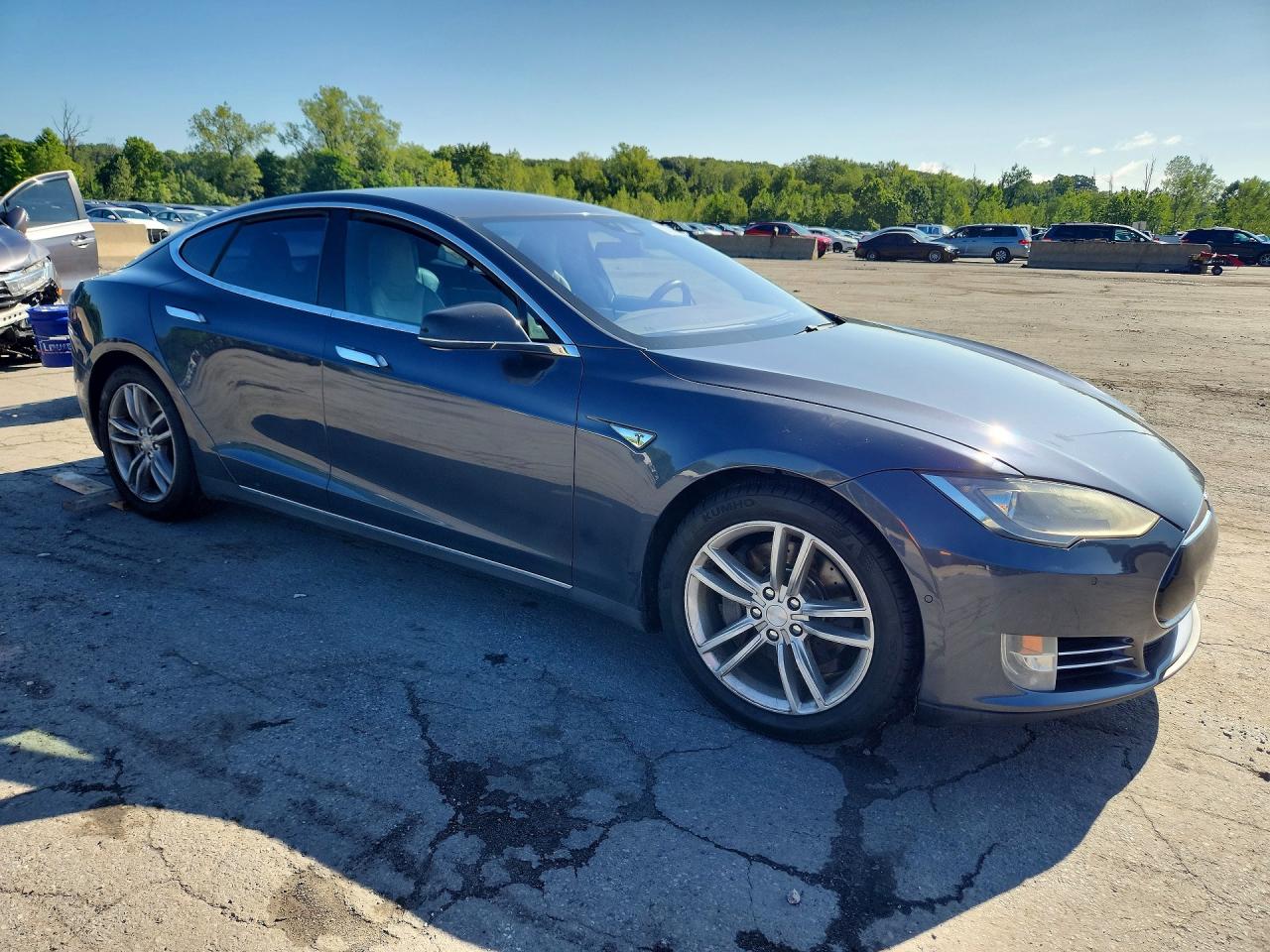 2015 TESLA MODEL S — снимка 4