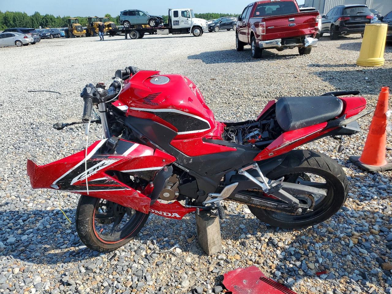 2020 HONDA CBR300 R — снимка 3