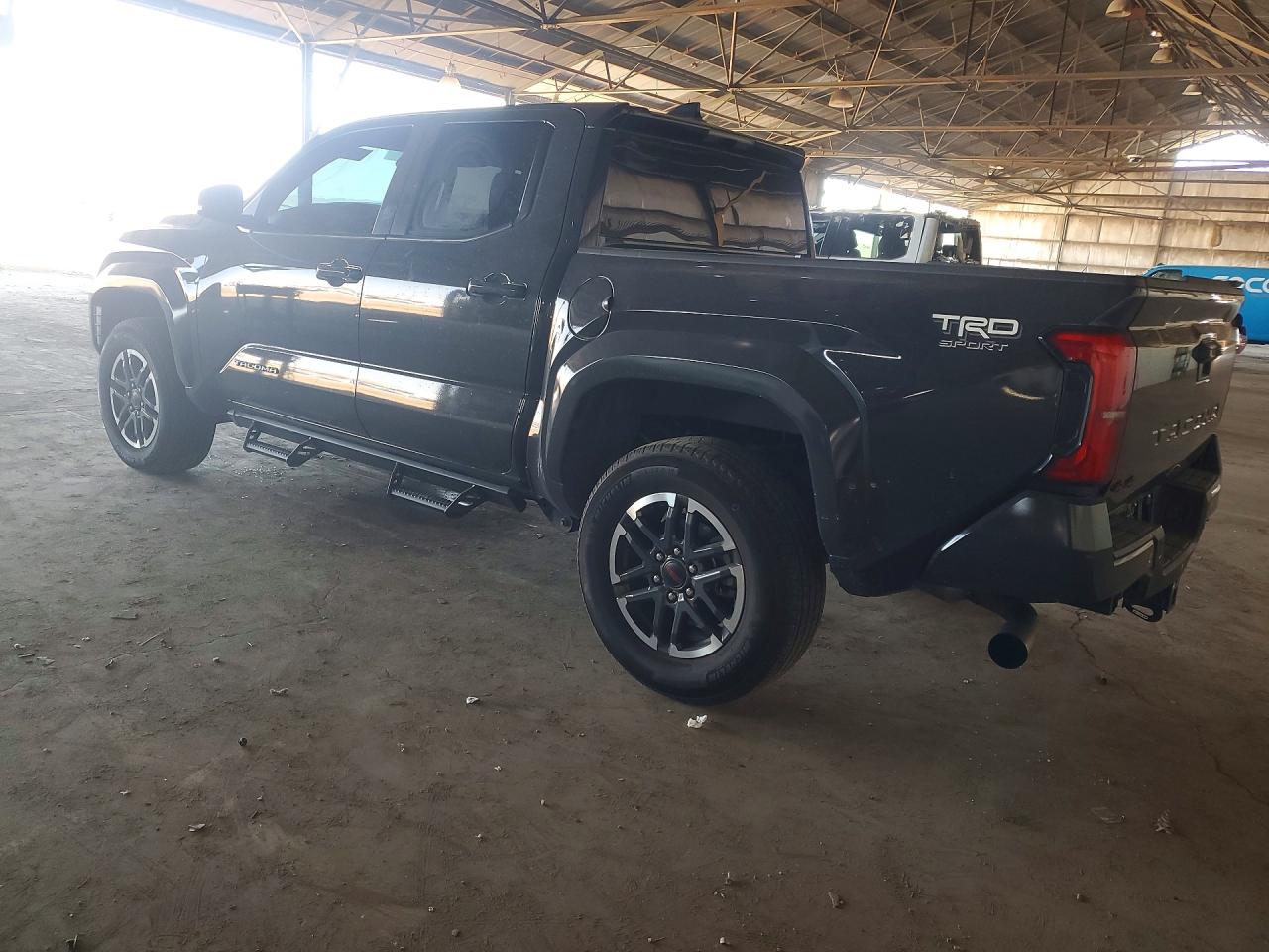 2025 TOYOTA TACOMA TRD SPORT — снимка 2
