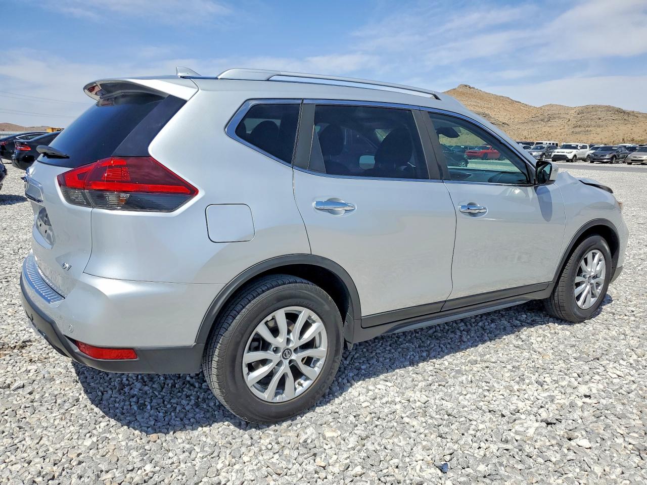 2020 NISSAN ROGUE S — снимка 3