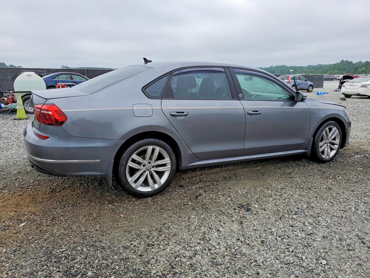 2019 VOLKSWAGEN PASSAT WOLFSBURG — снимка 3
