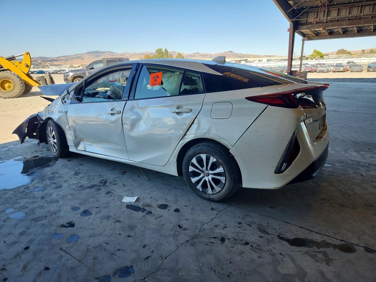 2020 TOYOTA PRIUS PRIME LE — снимка 2