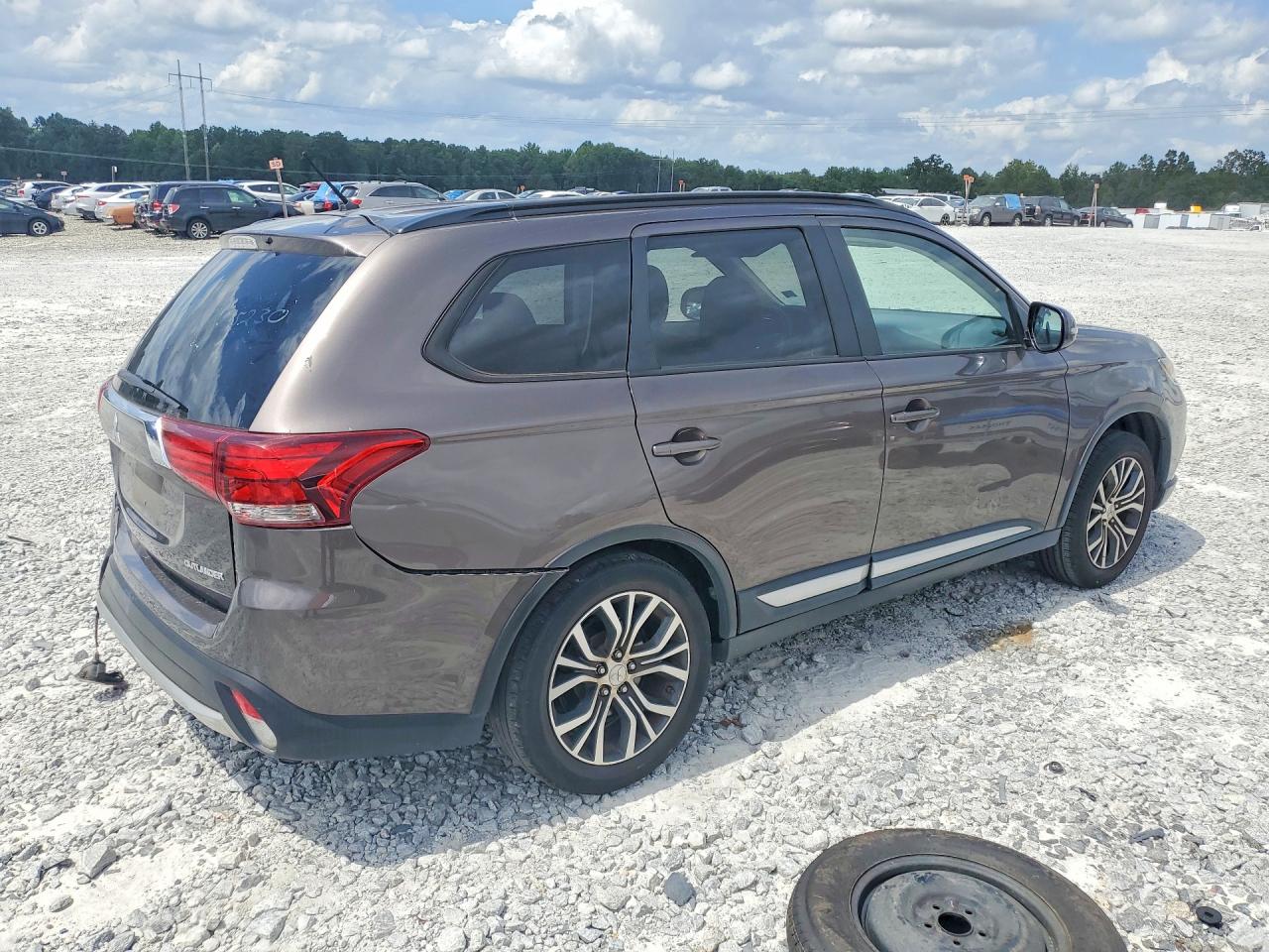 2016 MITSUBISHI OUTLANDER SE — снимка 3