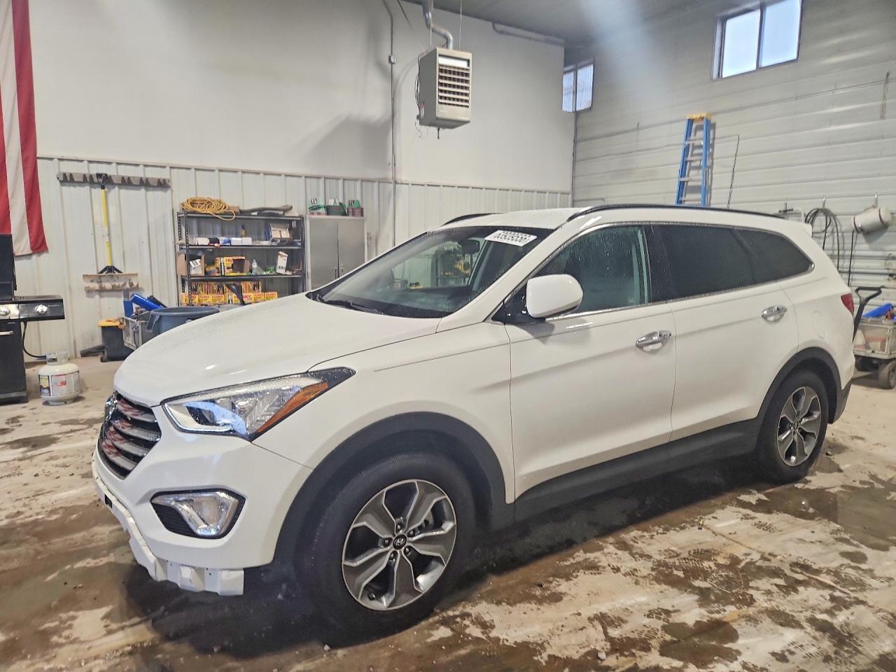 2016 HYUNDAI SANTA FE SE