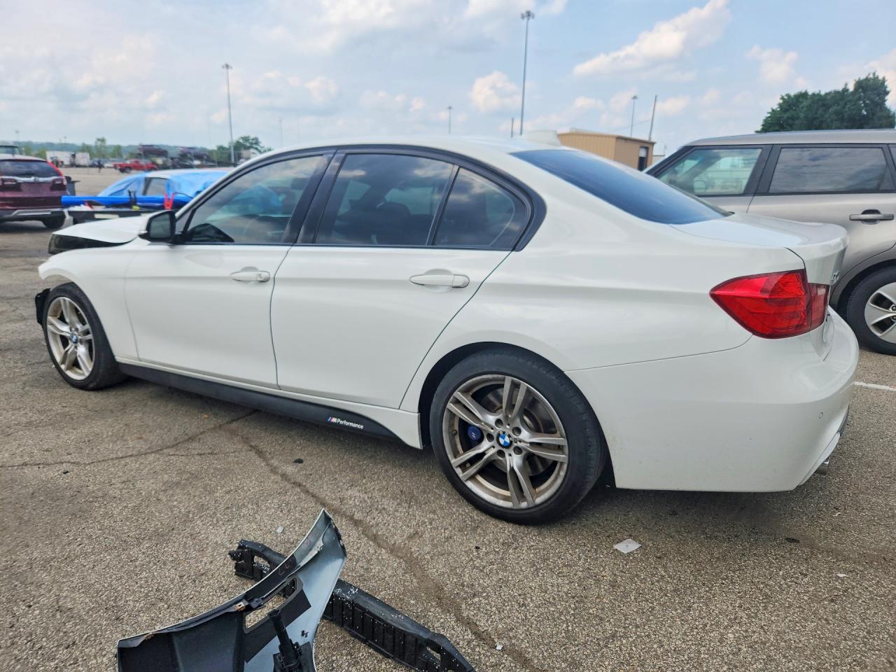 2014 BMW 335 XI — снимка 2