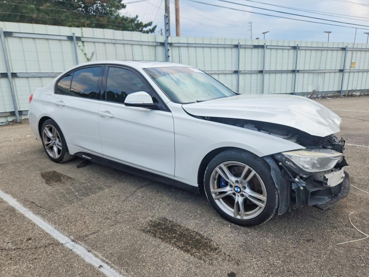 2014 BMW 335 XI — снимка 4