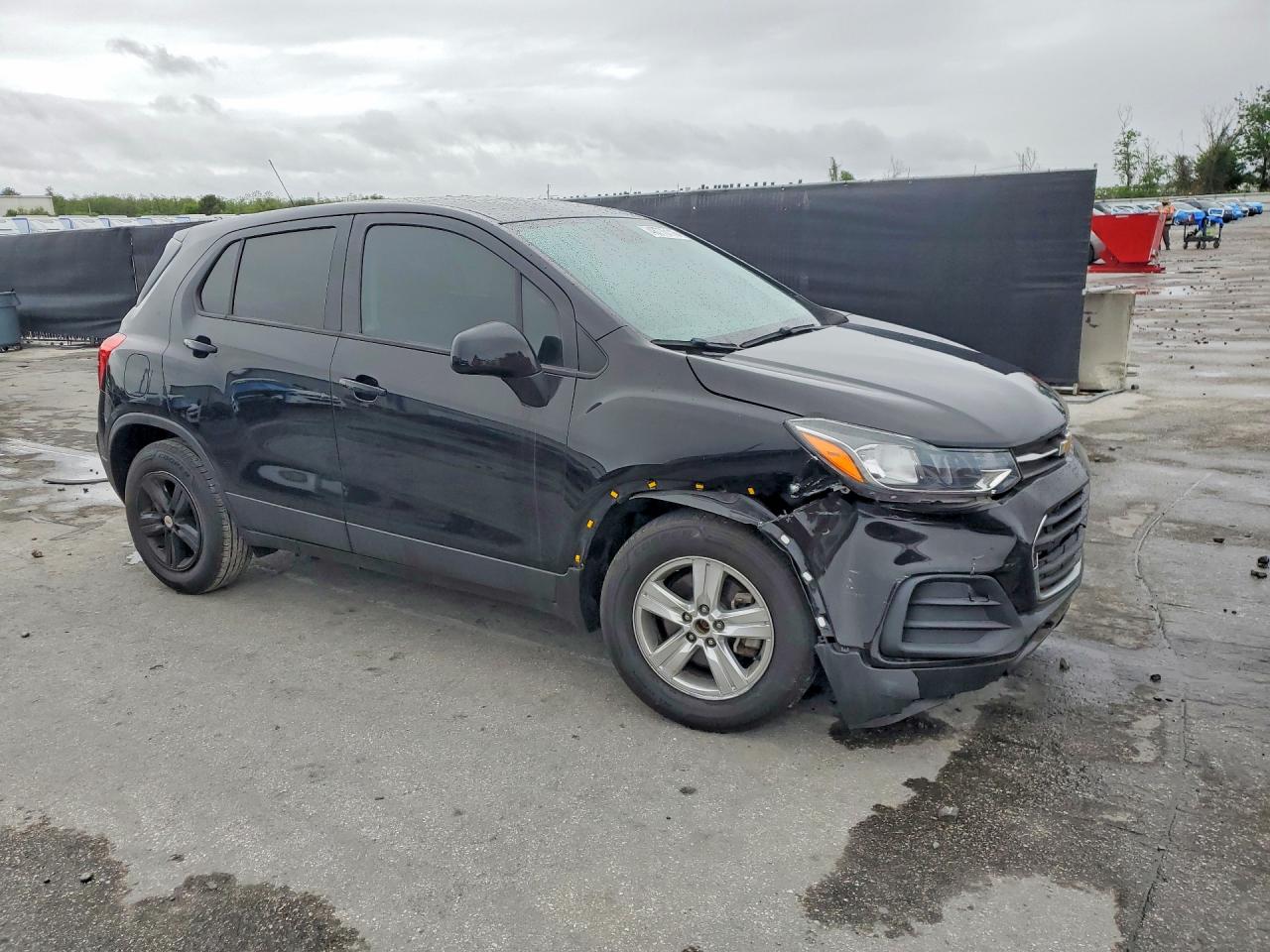 2021 CHEVROLET TRAX LS — снимка 4