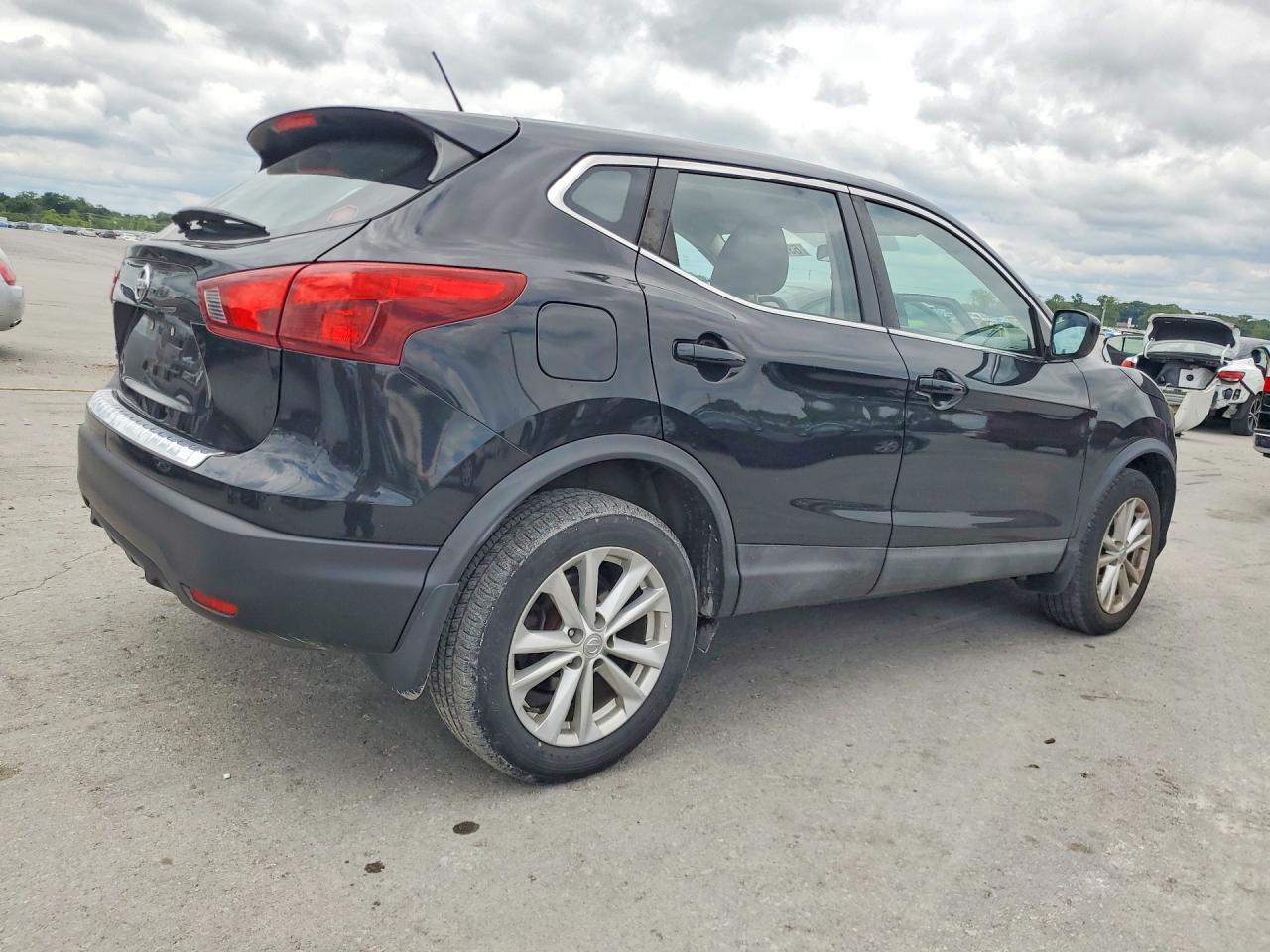 2017 NISSAN ROGUE SPORT S — снимка 3