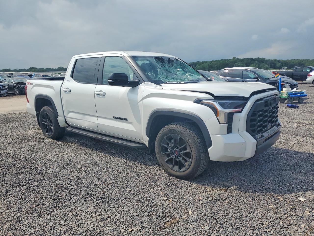 2024 TOYOTA TUNDRA LIMITED HV — снимка 4