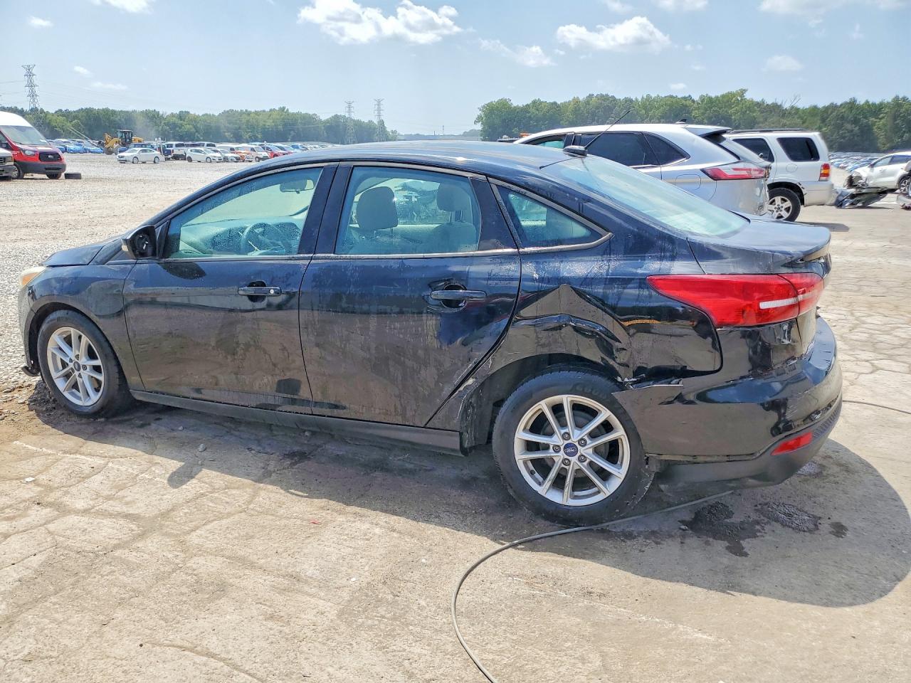2017 FORD FOCUS SE — снимка 2