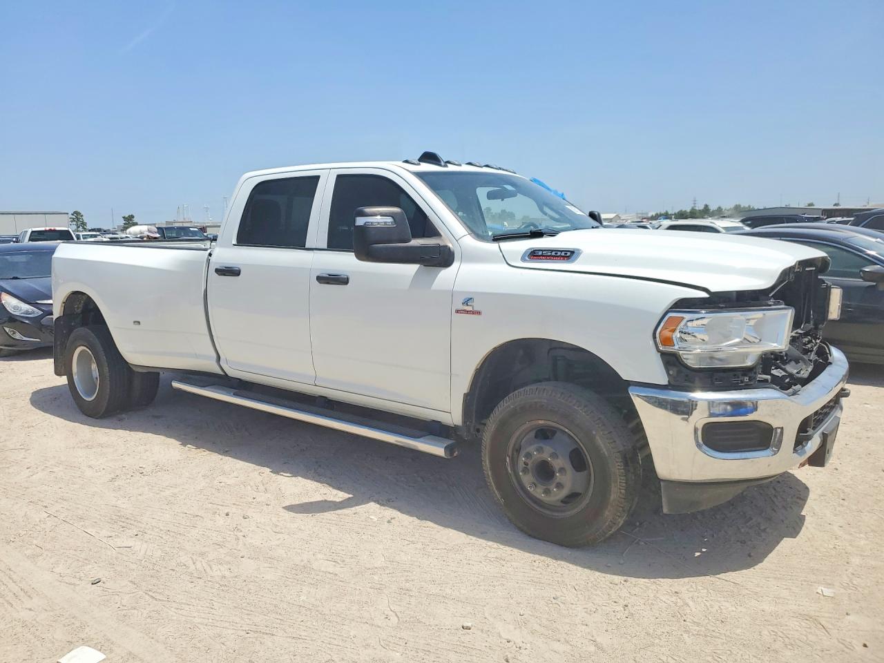 2024 RAM 3500 TRADESMAN — снимка 4