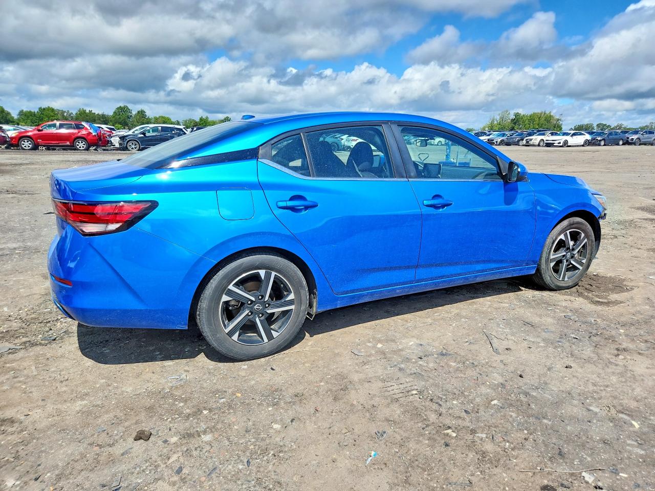 2025 NISSAN SENTRA SV — снимка 3