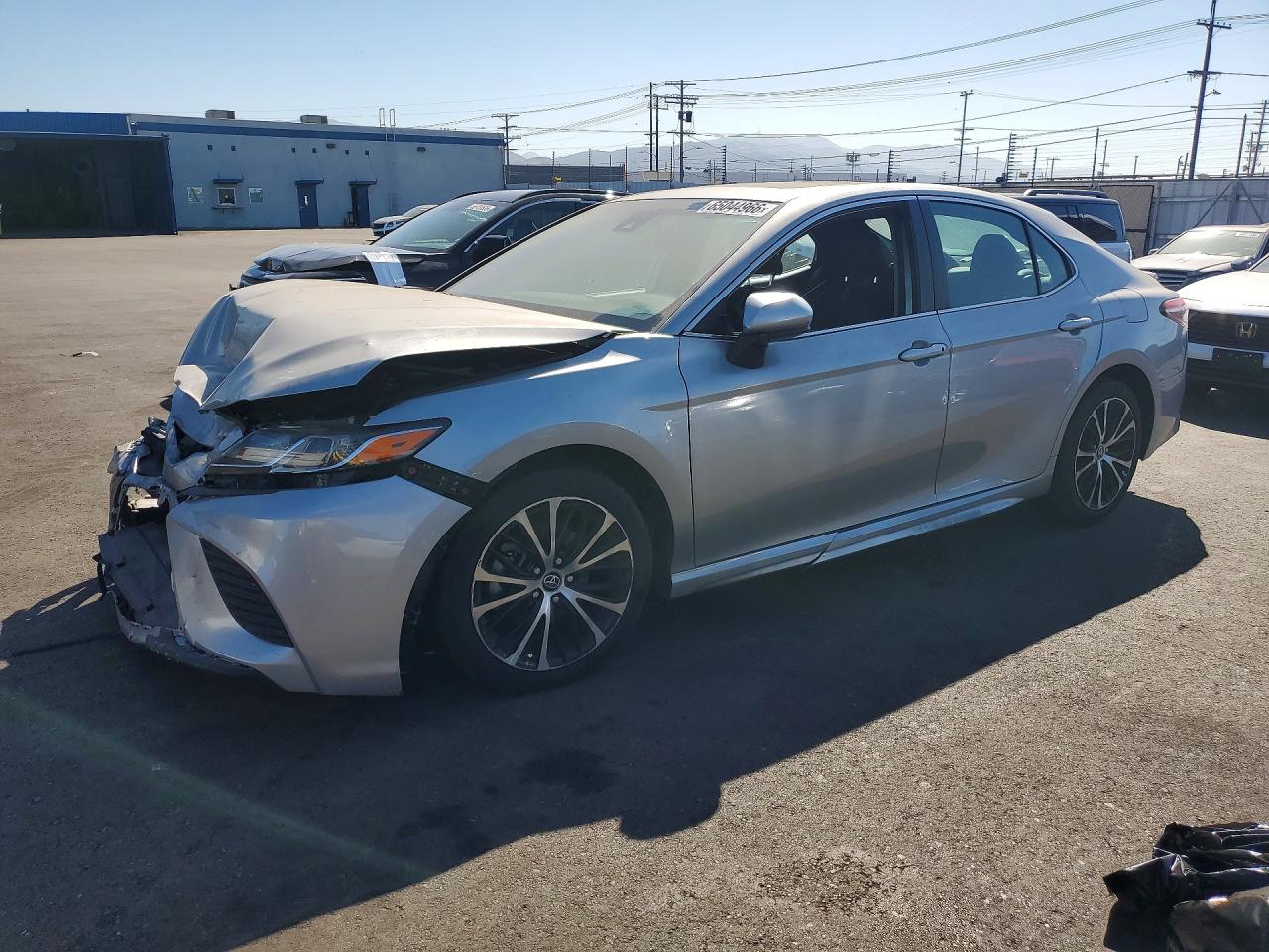 2019 TOYOTA CAMRY SE