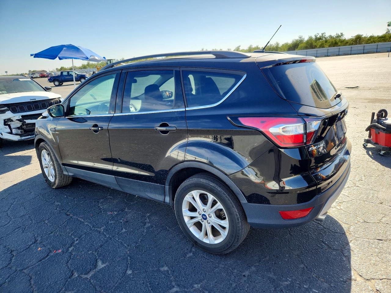 2018 FORD ESCAPE SE — снимка 2