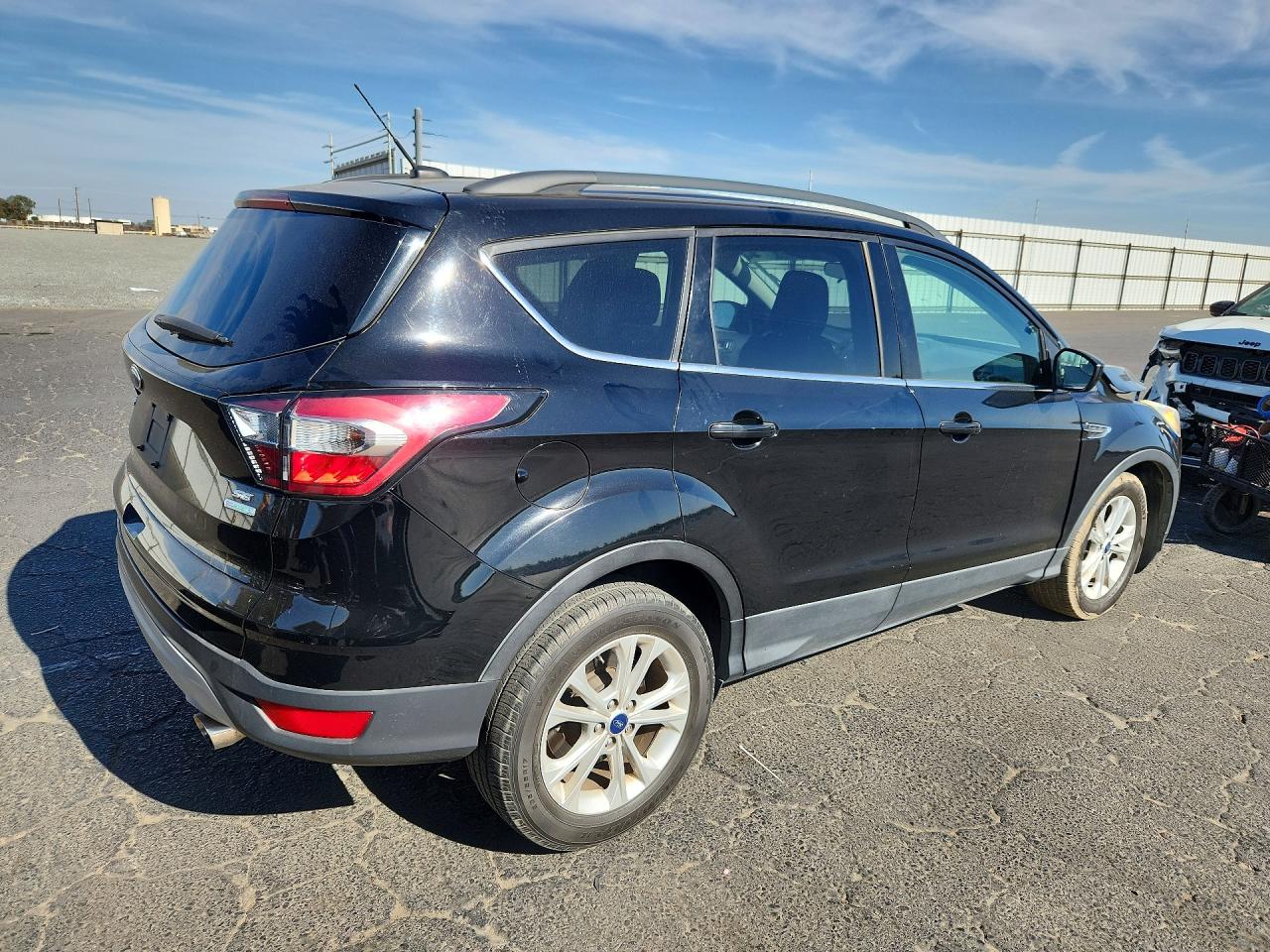 2018 FORD ESCAPE SE — снимка 3