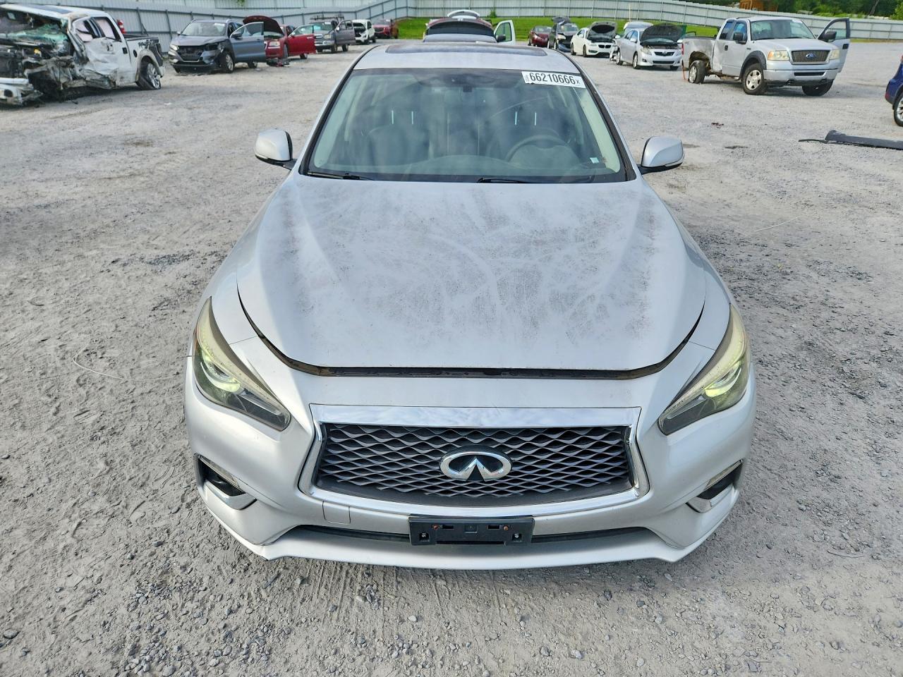 2018 INFINITI Q50 3.0T LUXE — снимка 5