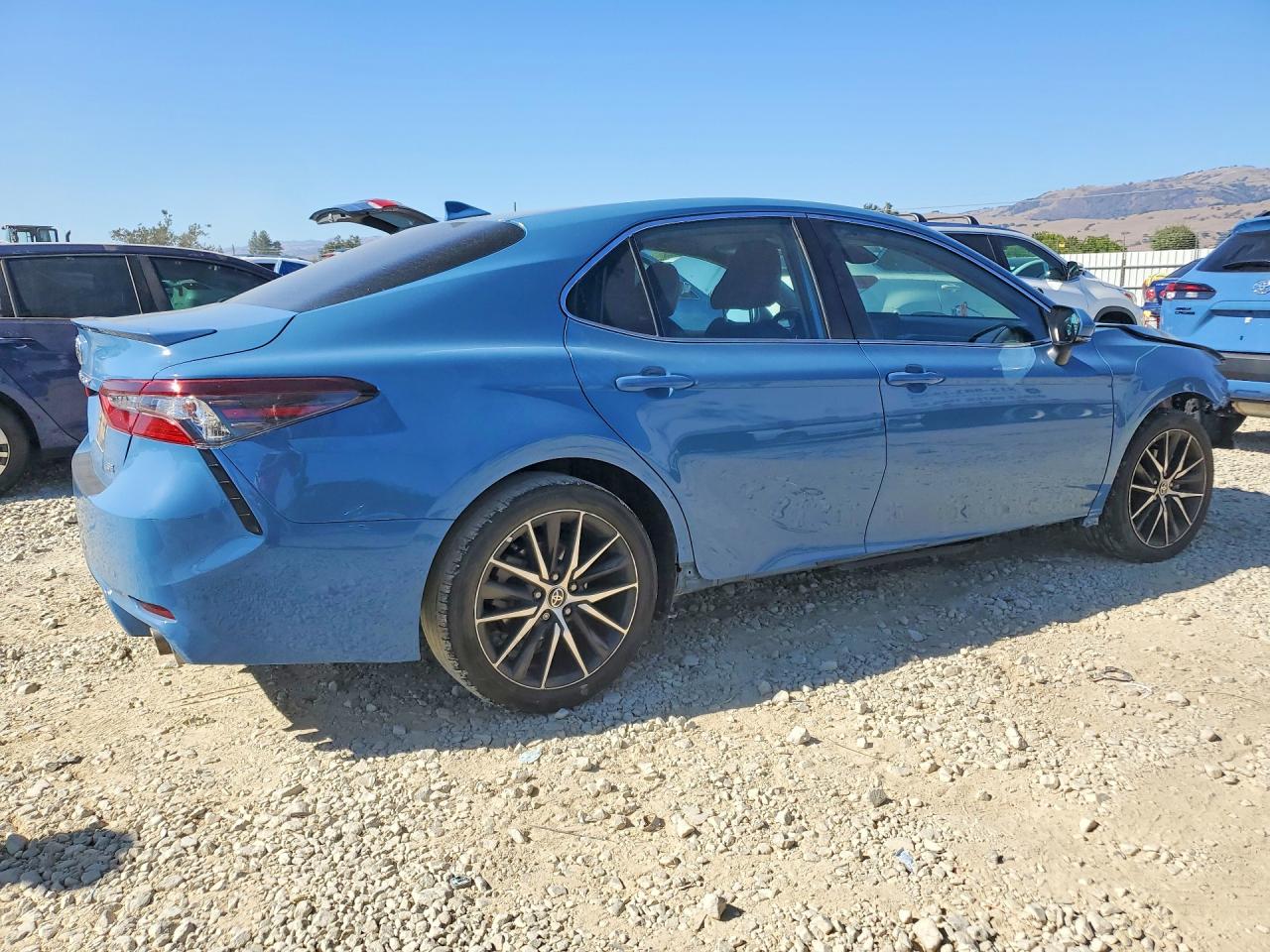 2023 TOYOTA CAMRY SE — снимка 3