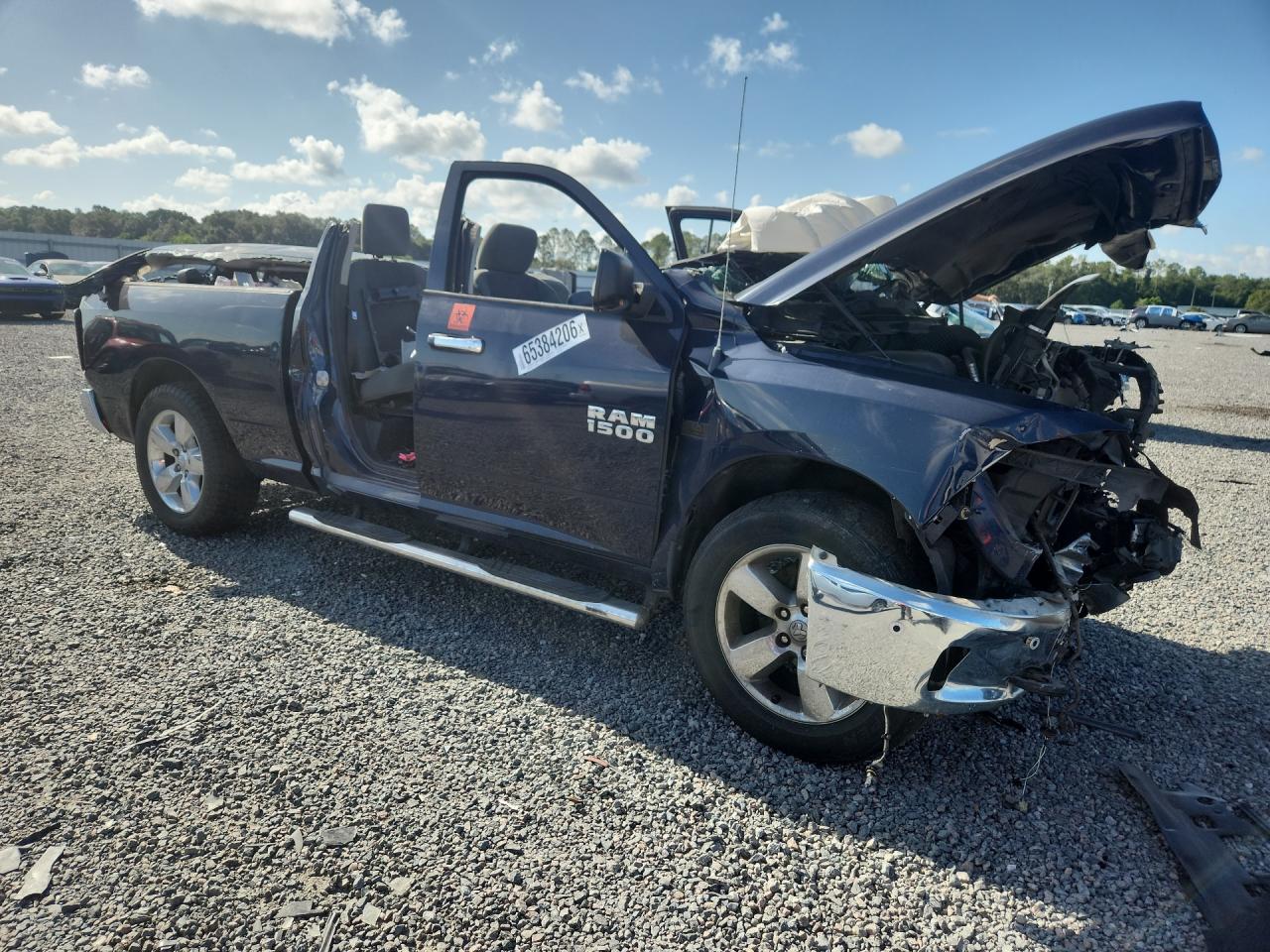 2015 RAM 1500 SLT — снимка 4