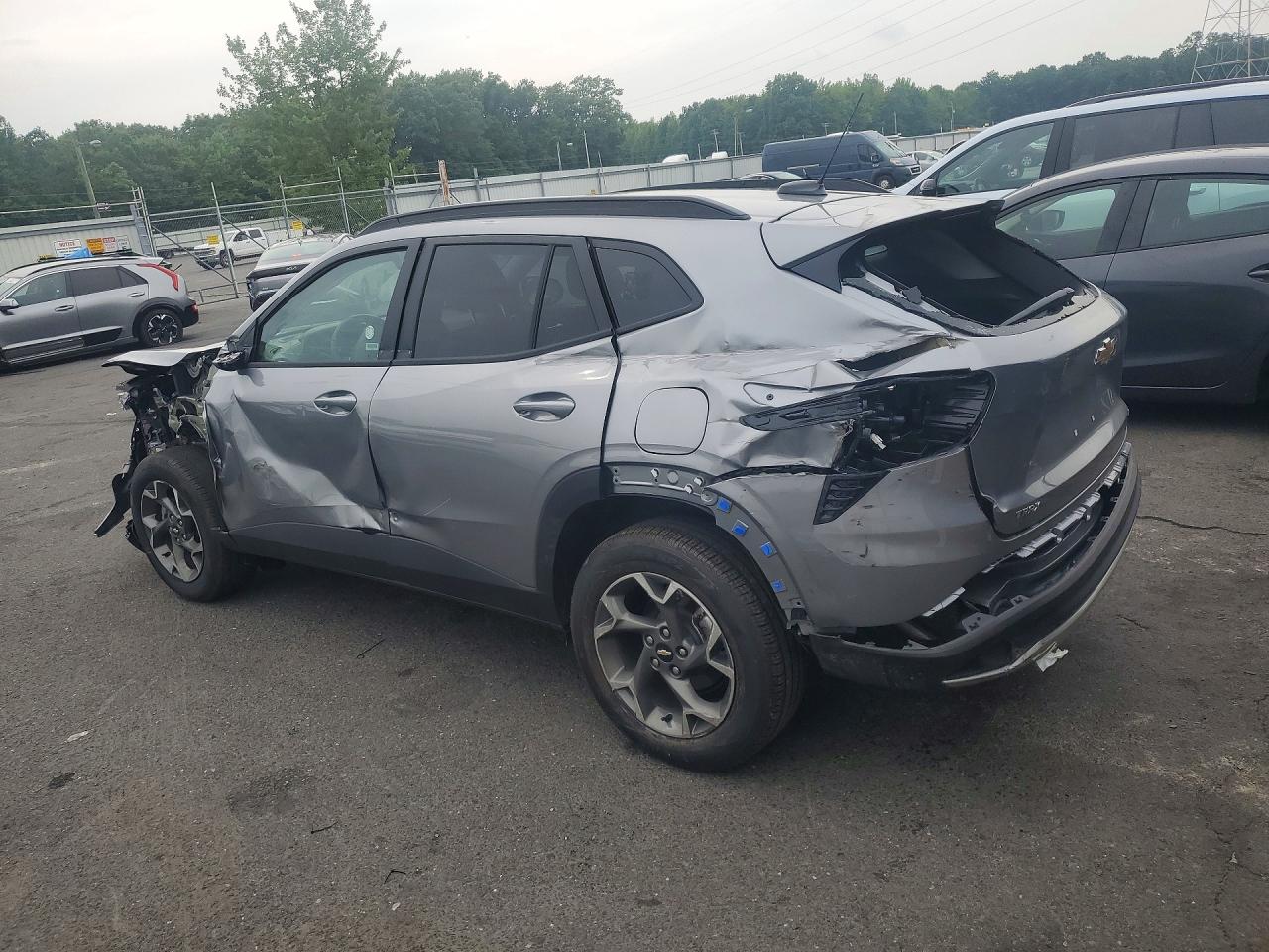 2026 CHEVROLET TRAX 1LT — снимка 2