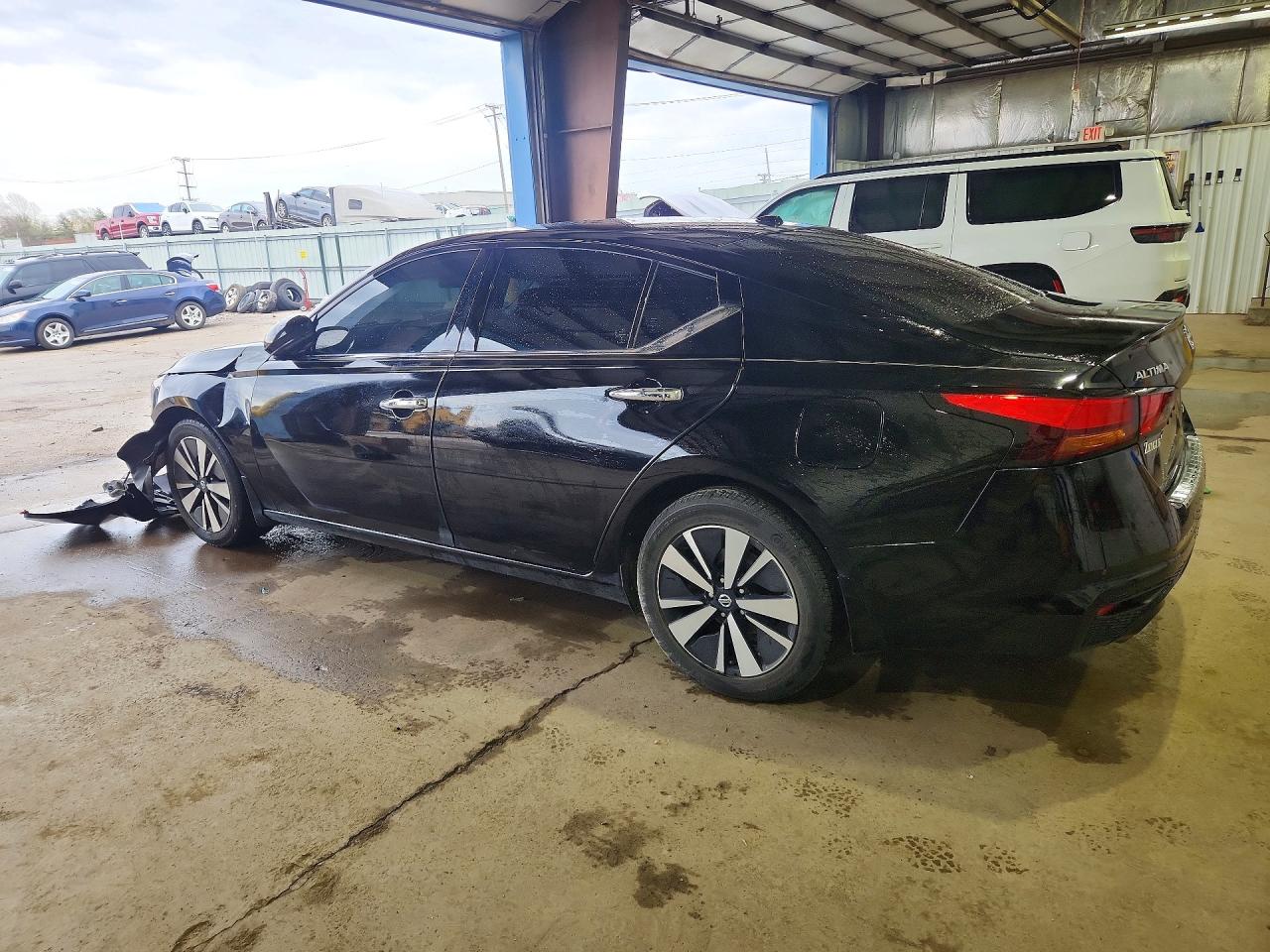 2021 NISSAN ALTIMA SL — снимка 2