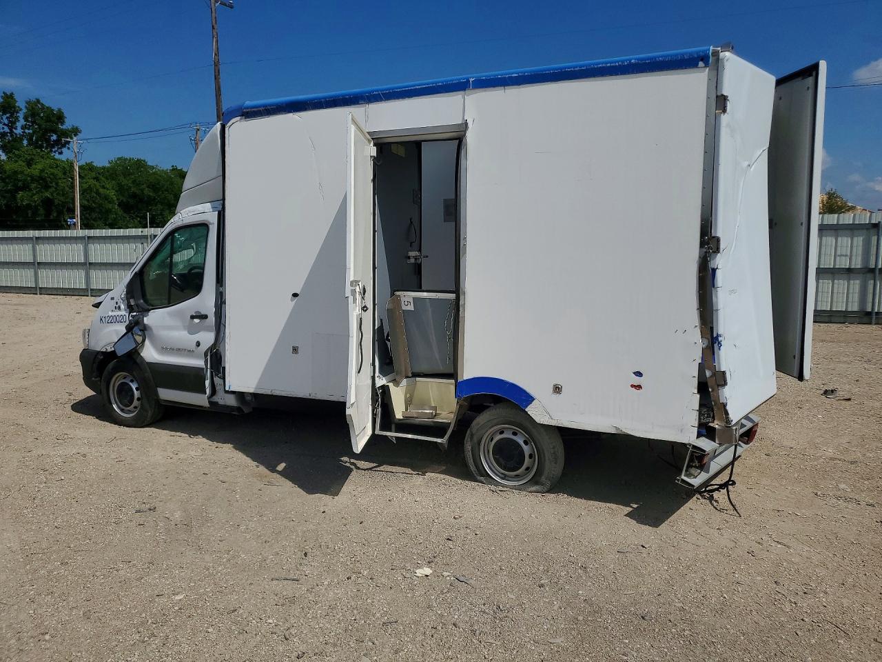 2022 FORD TRANSIT T-350 — снимка 2