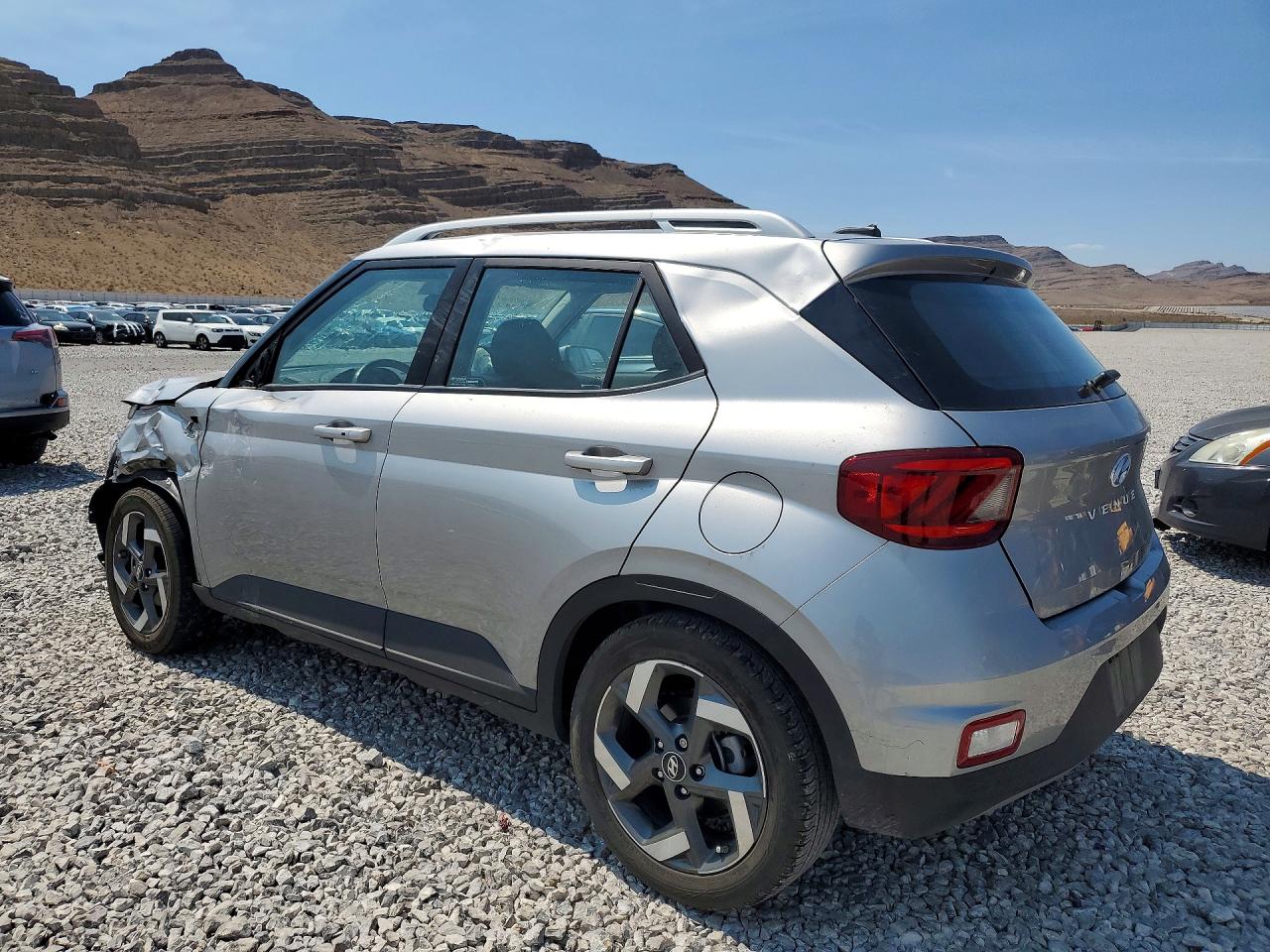 2024 HYUNDAI VENUE SEL — снимка 2