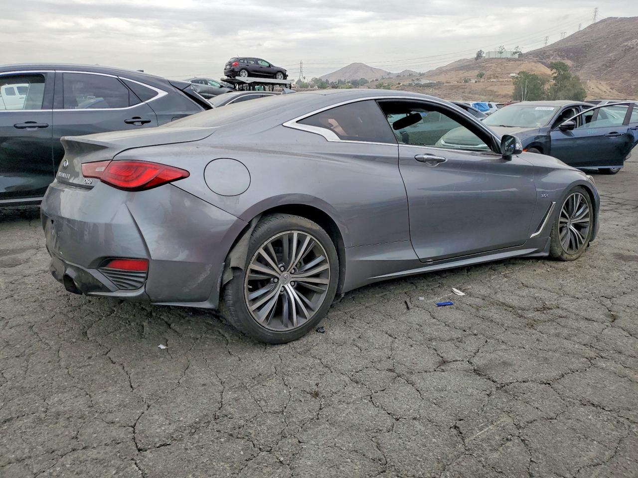 2017 INFINITI Q60 3.0T PREMIUM — снимка 3