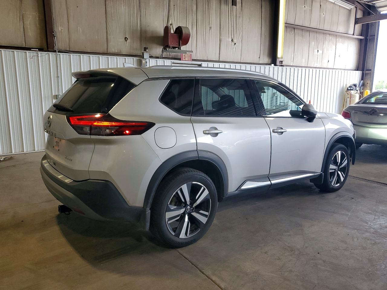 2021 NISSAN ROGUE SL — снимка 3