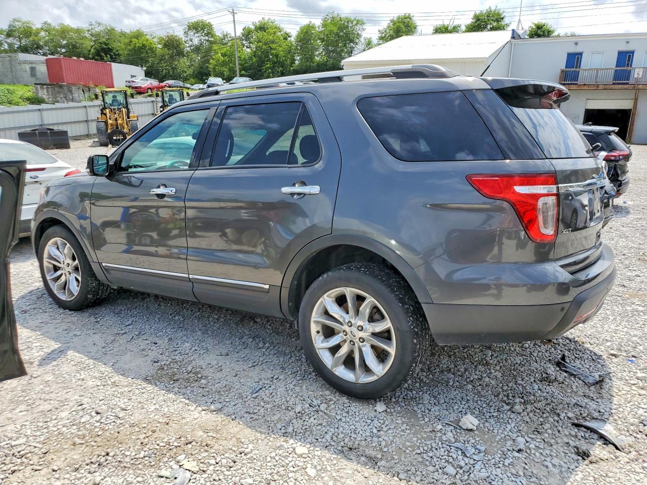 2015 FORD EXPLORER XLT — снимка 2