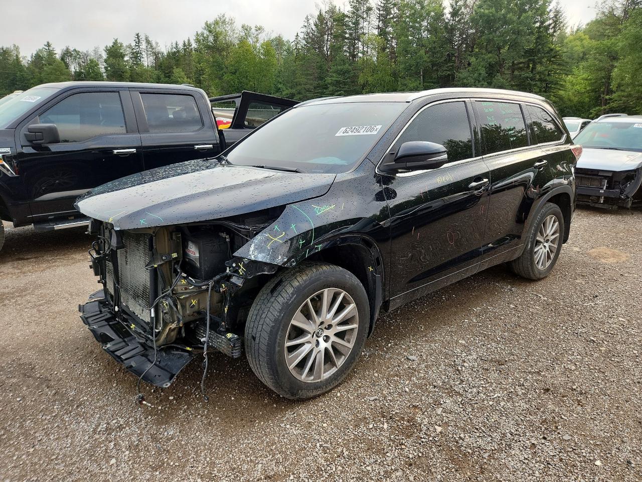 2016 TOYOTA HIGHLANDER XLE