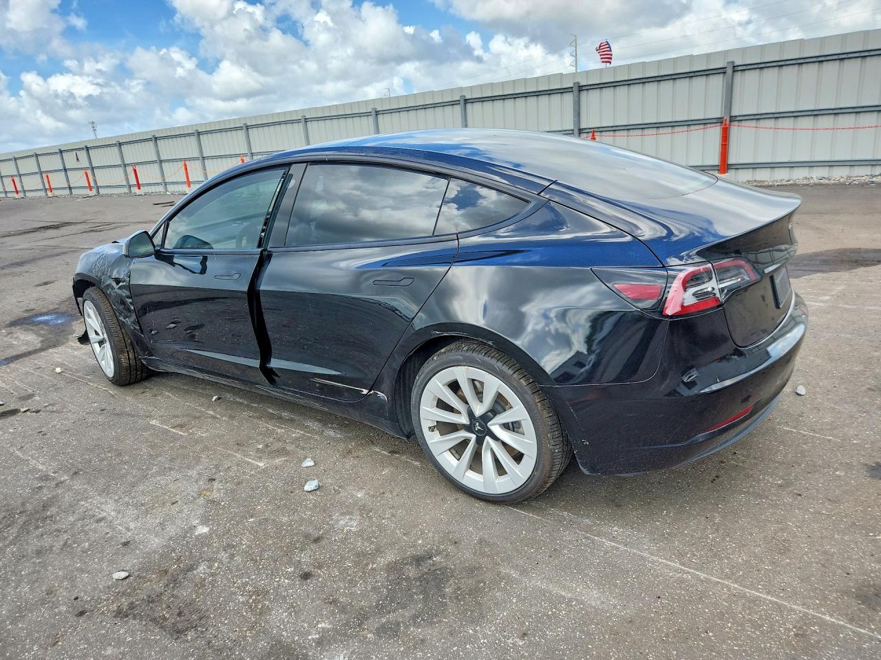 2023 TESLA MODEL 3 — снимка 2