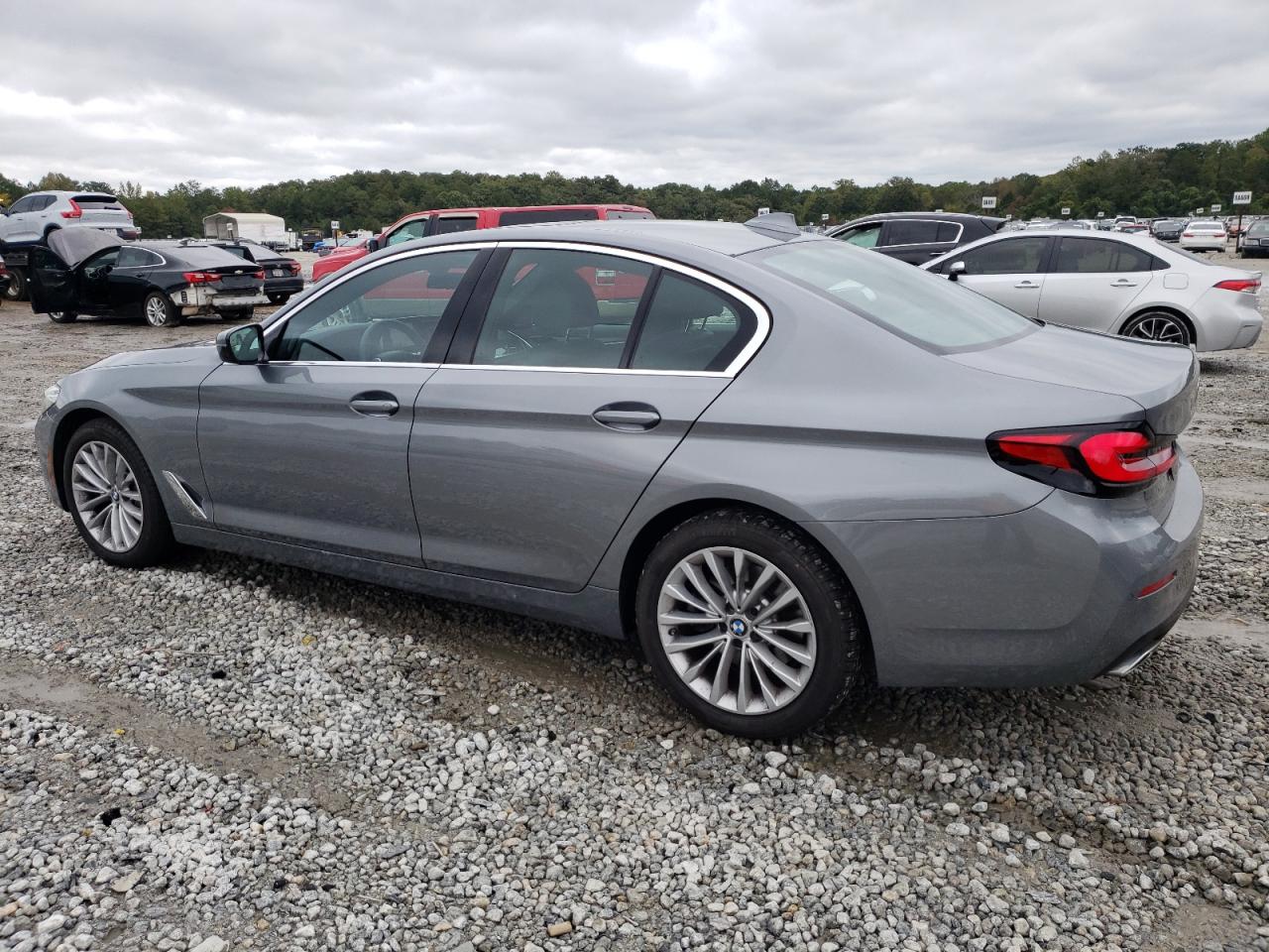 2023 BMW 530 I — снимка 2