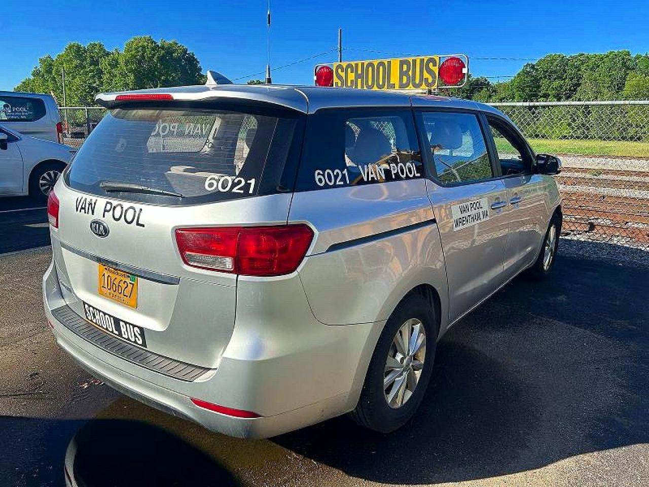 2017 KIA SEDONA L — снимка 4