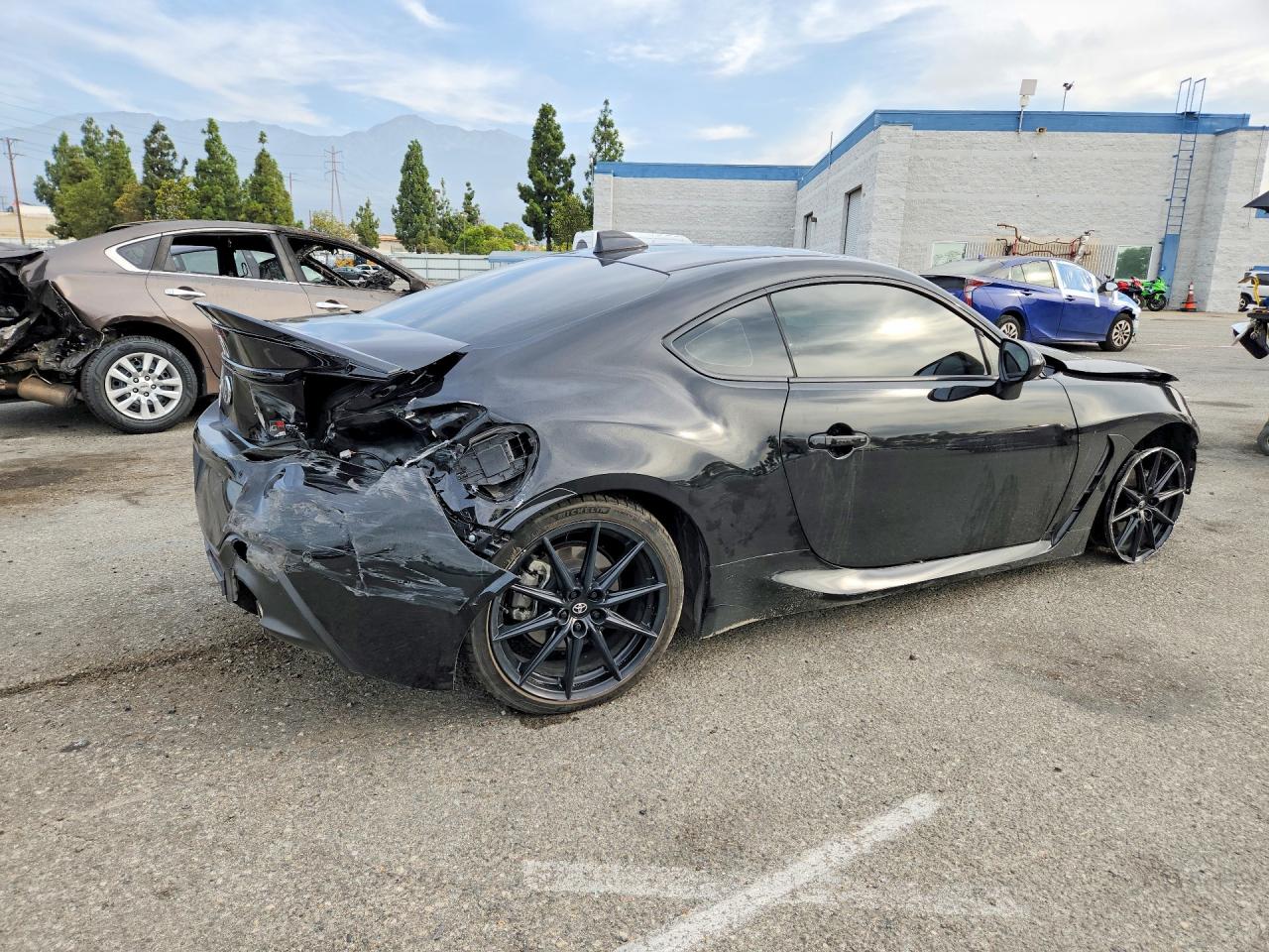 2023 TOYOTA GR 86 PREMIUM — снимка 3