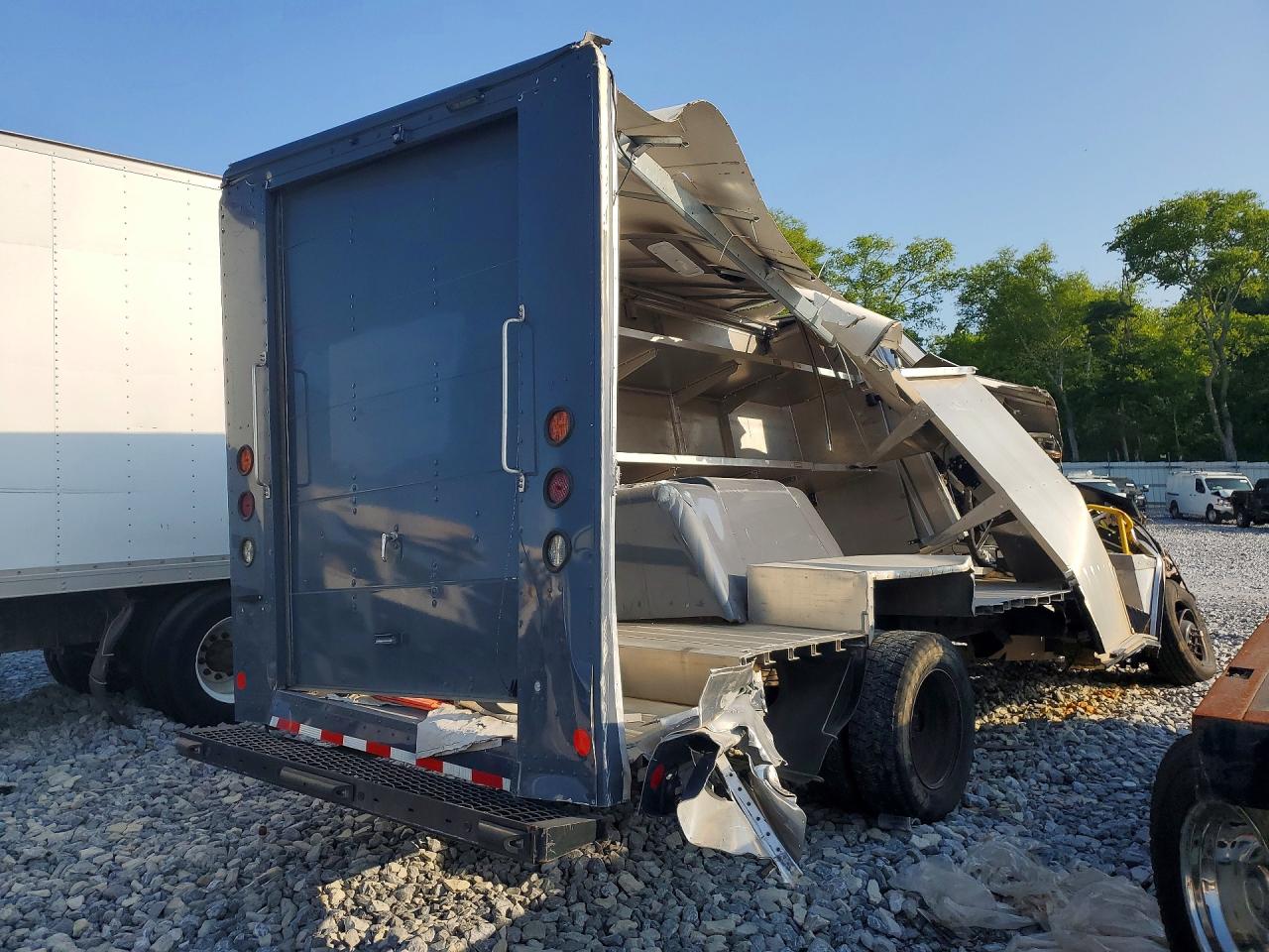 2019 FORD F59 — снимка 3